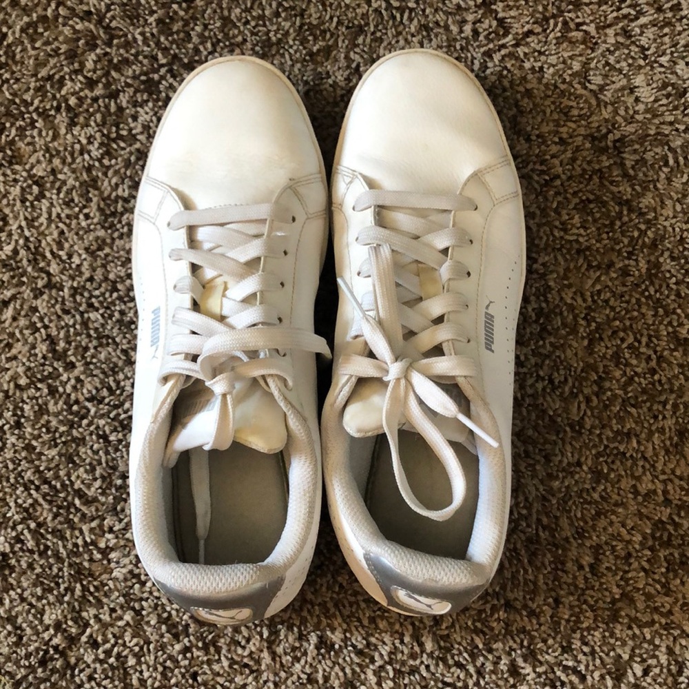 Puma Sneakers